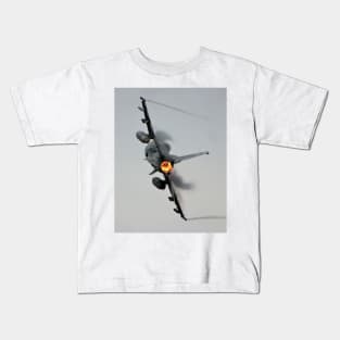 F-16 Afterburner Turn with vapor Kids T-Shirt